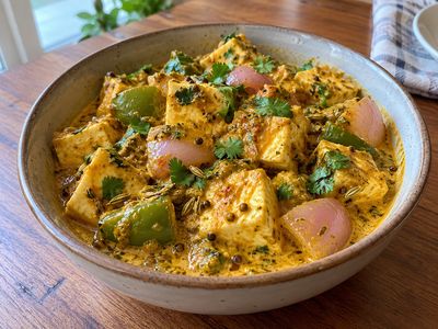 Achari Paneer, Light