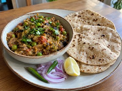 Baingan Bharta with Roti